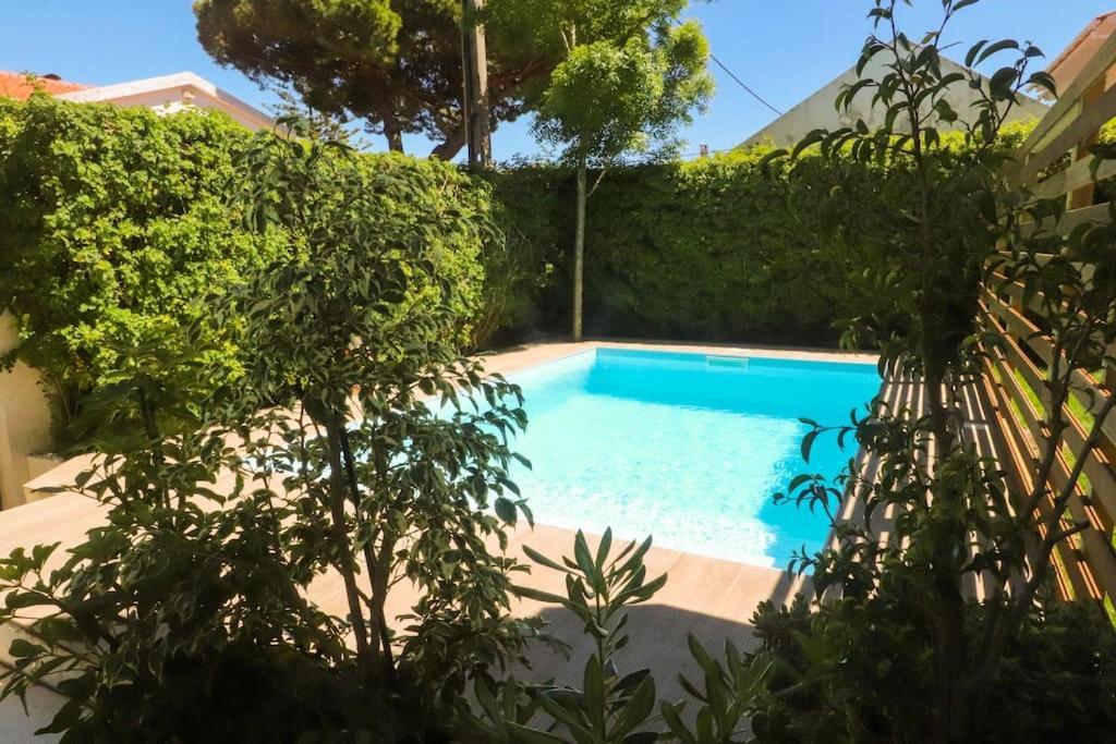 Cascais Getaway With A Shared Poolアパートメント エクステリア 写真